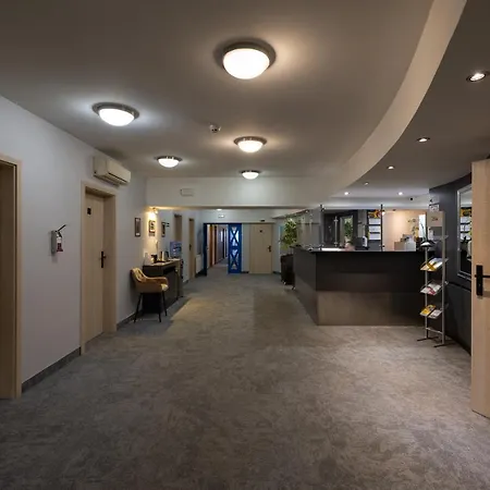 Orbita Hotel